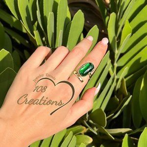 Unique Emerald Adjustable Wrap Ring